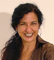 spanish voiceover talent katia borras